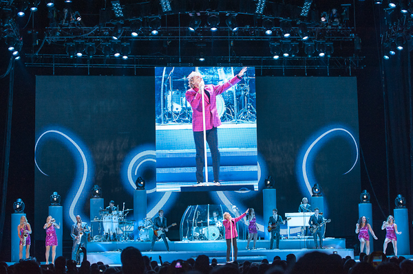 Rod Stewart And Stevie Nicks At The Bridgestone Arena, Nashville, Tn 