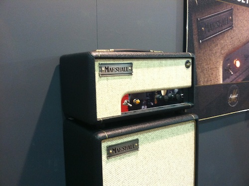 Marshall debuted their new Offset line of amplifiers. This 1 watt head and cab combination takes inspiration from one of the original Marshall amplifiers – the JTM45 – and employs simple loudness and tone controls that embody everything from Vintage Marshall cleans to inimitable British Crunch.