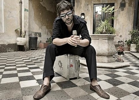 Jamie Lidell Finds New Direction With  Compass