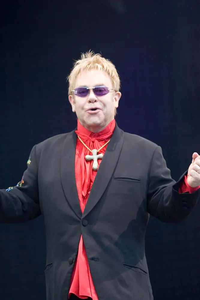 Elton John Thinks Modern Songwriters Are “Pretty Awful”