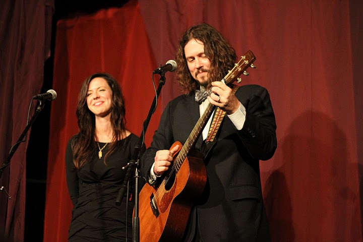 The Civil Wars: A Brand New Duo Burns Up The Charts