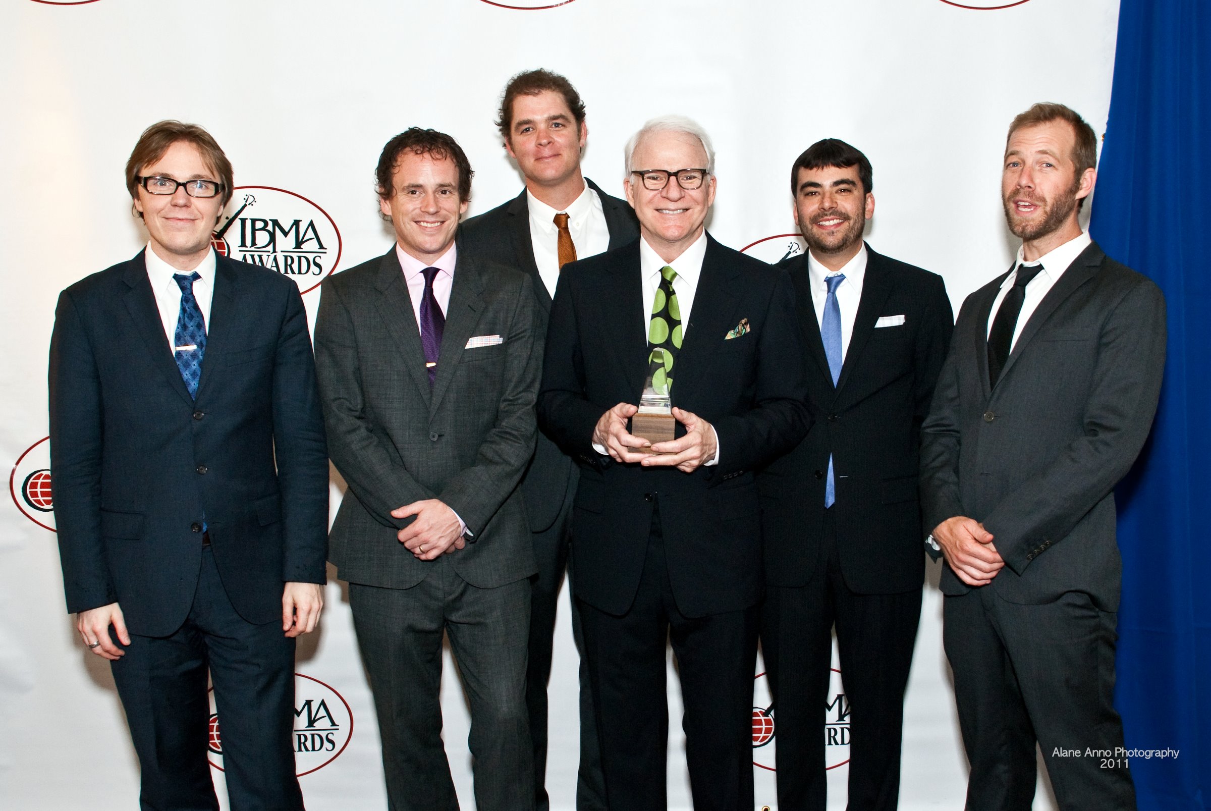 Steve Martin & The Steep Canyon Rangers Named IBMA Entertainer Of The Year
