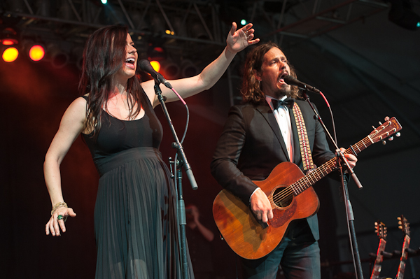 The Civil Wars Cancel All Tour Dates Due To “Internal Discord”