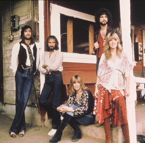 MGMT, Best Coast, The Kills Pay Tribute To Fleetwood Mac
