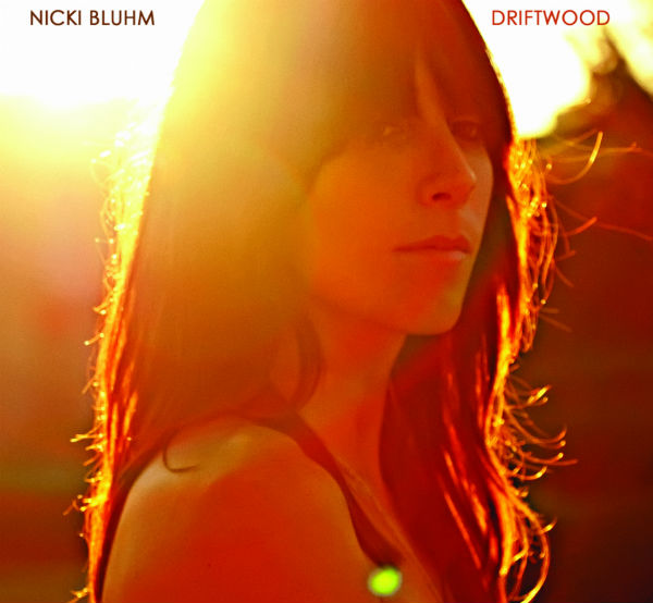 Nicki Bluhm & The Gramblers: Driftwood