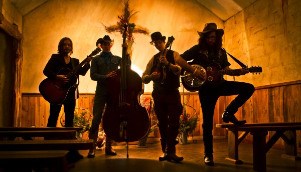 Song Premiere: The Dirty River Boys, “Desert Wind”