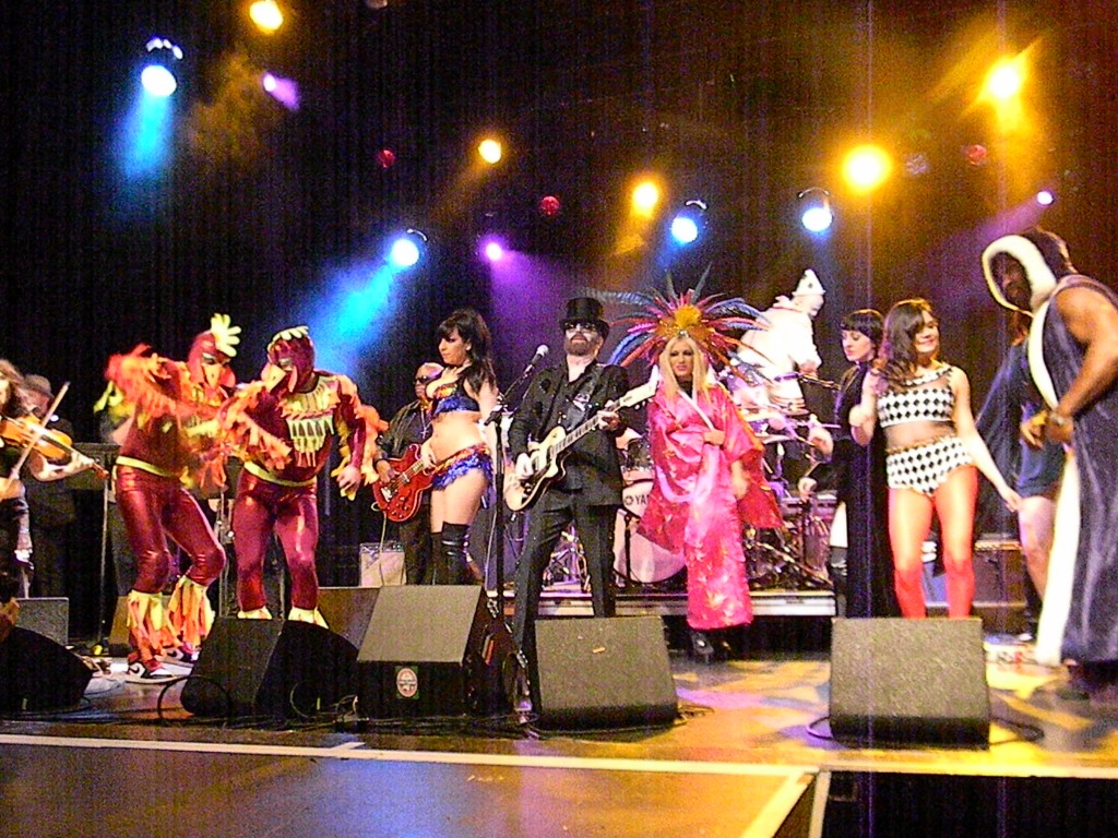Dave Stewart and Vavoom Rock & Roll Circus At The El Rey Theatre, Los Angeles