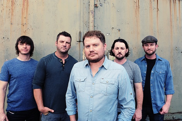 Song Premiere: Randy Rogers Band, “Satellite”