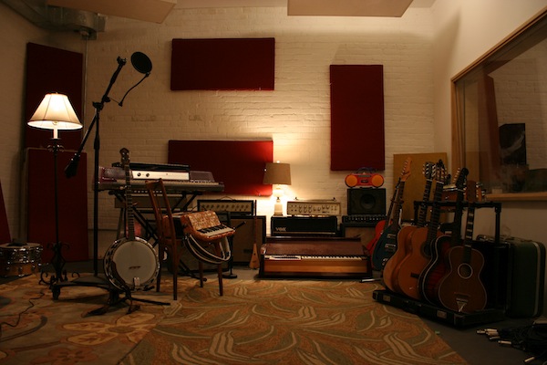 saltlands live room