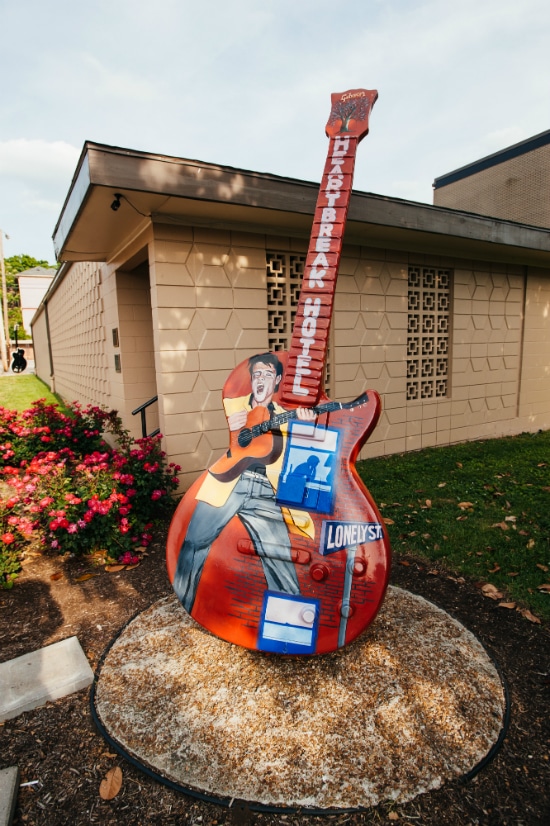 Tour of Nashville Photo Gallery - American Songwriter