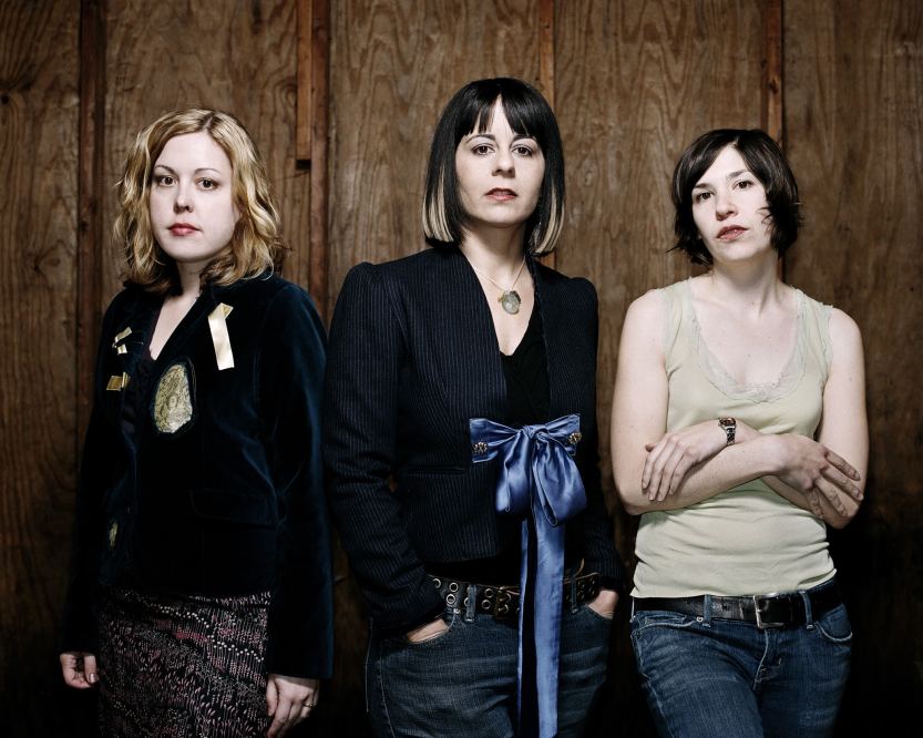 Sleater Kinney Announces First Album In A Decade American Songwriter