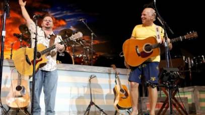 American Songwriter Lyric Contest winner Matt Hoggatt onstage with Jimmy Buffett