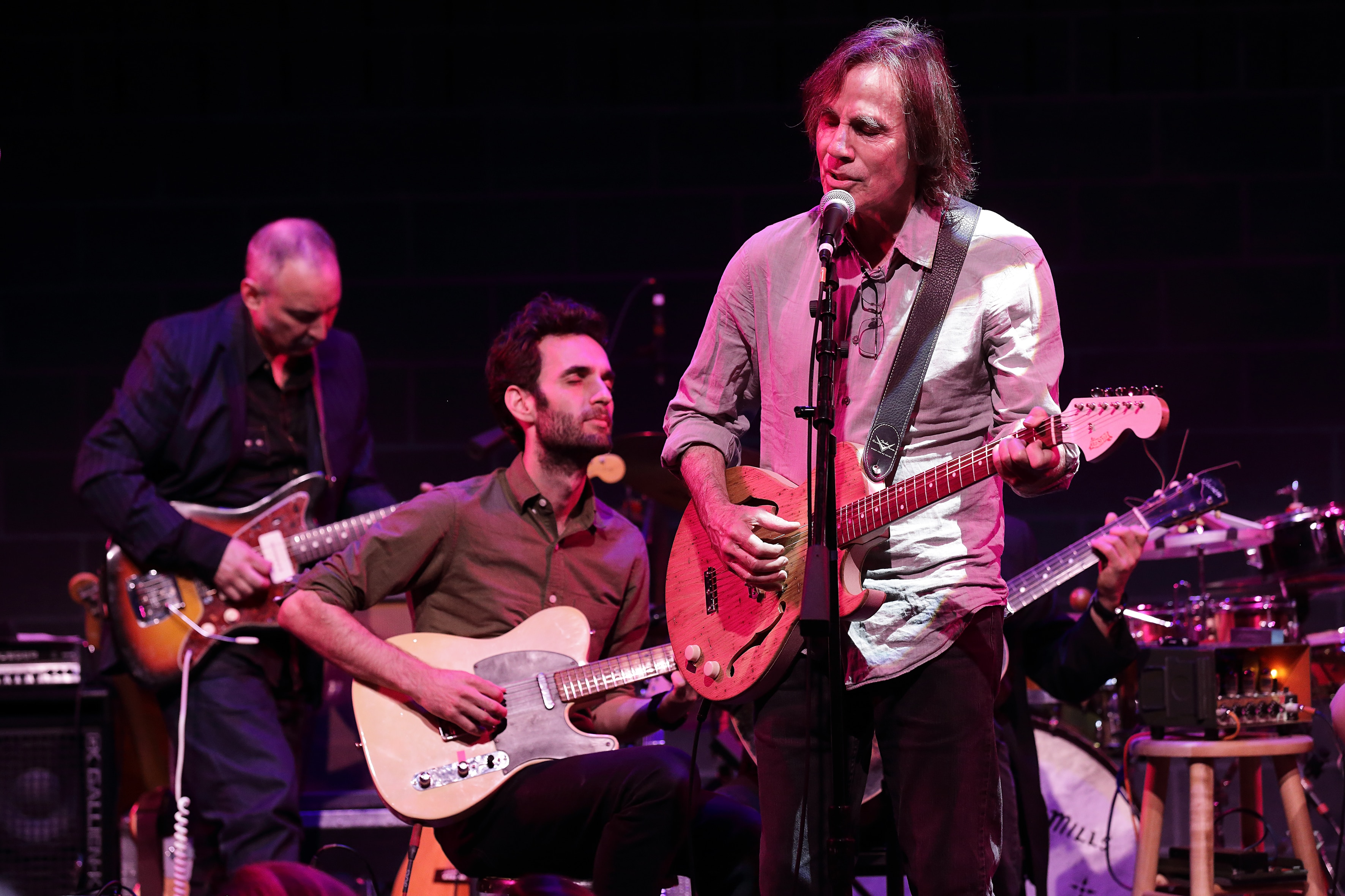 Jackson Browne, Karen O, Janis Ian And Blake Mills shine at the sold-out D’Addario benefit concert In Brooklyn