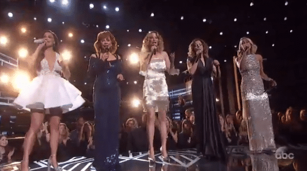Garth Brooks, Maren Morris Win Big at CMA Awards