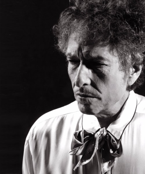 Bob Dylan to Accept Nobel Prize