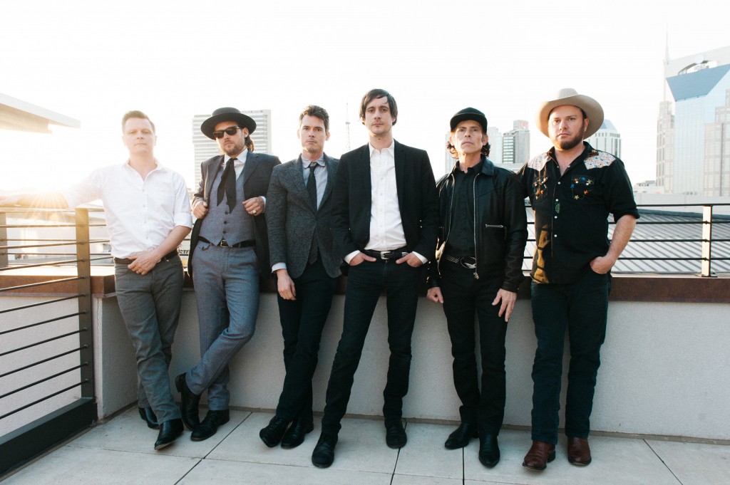 Old Crow Medicine Show Inks Deal with Columbia Records; Preps Release of Blonde On Blonde Remake
