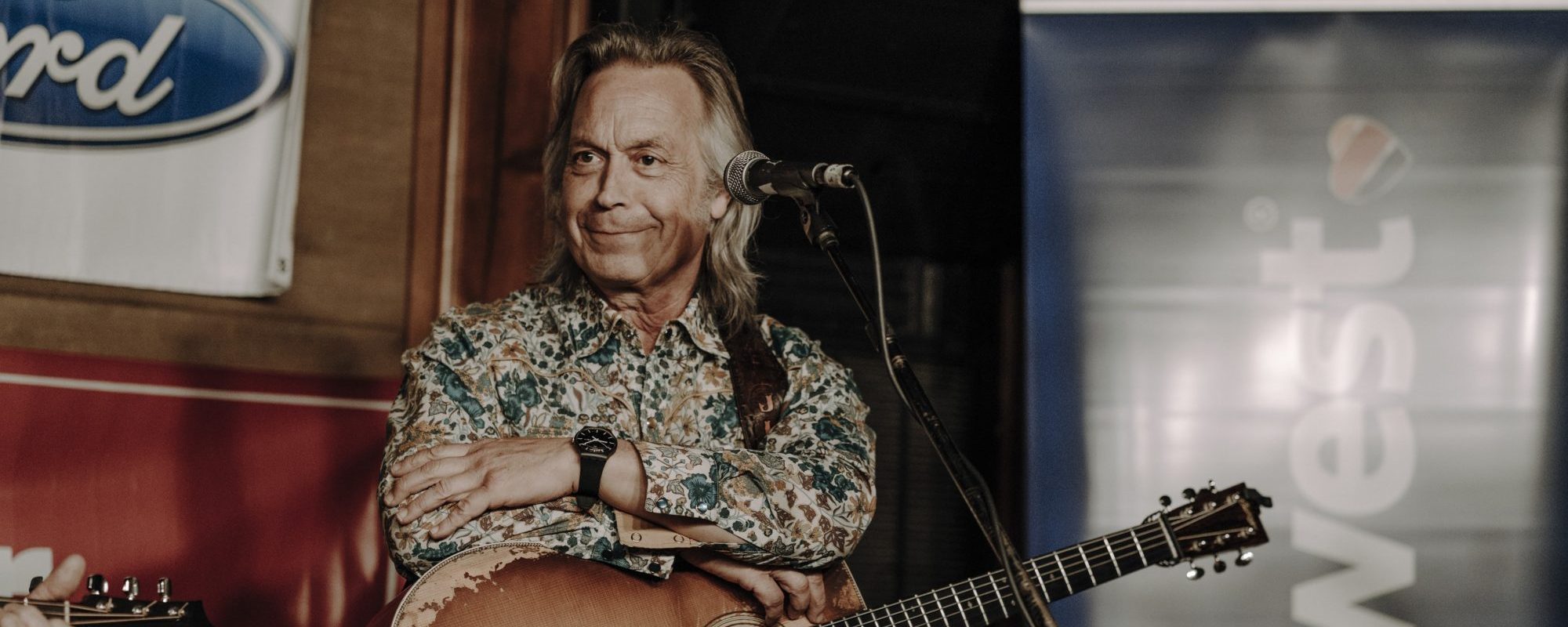 Off The Record: Jim Lauderdale Keeps The “Memory” Of Robert Hunter Alive On New Record, ‘Hope’