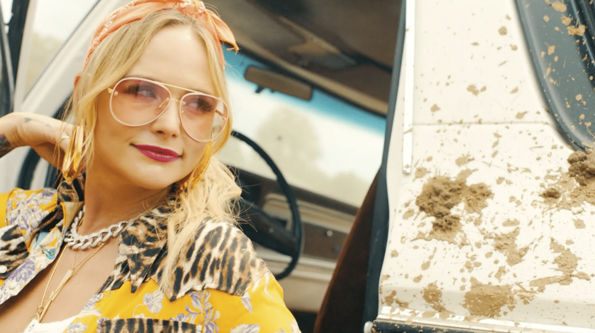 Miranda Lambert Debuts New Music Video For “It All Comes Out In The Wash”