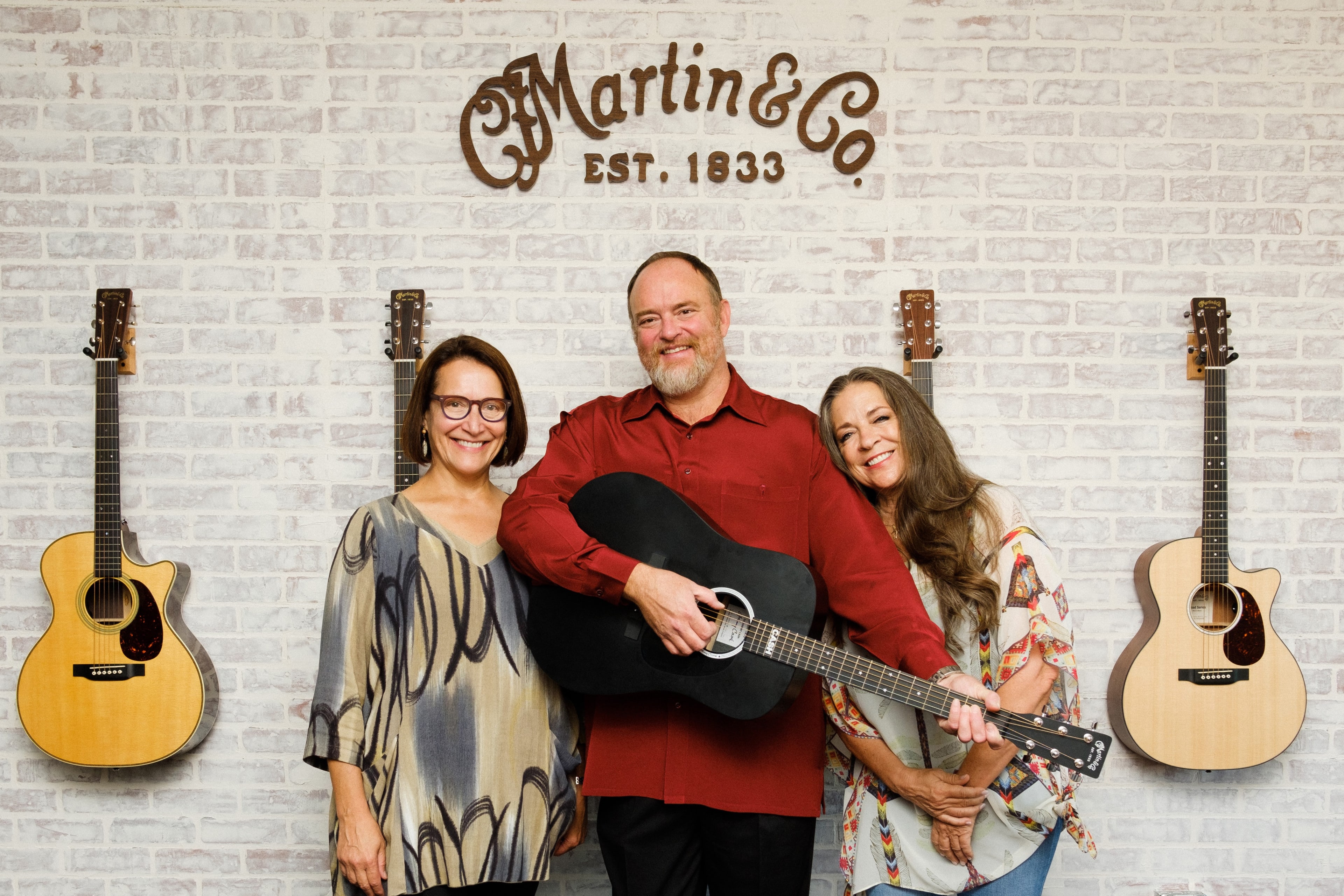 Martin Guitar Reveals New Johnny Cash Model With Help From John Carter Cash And Carlene Carter