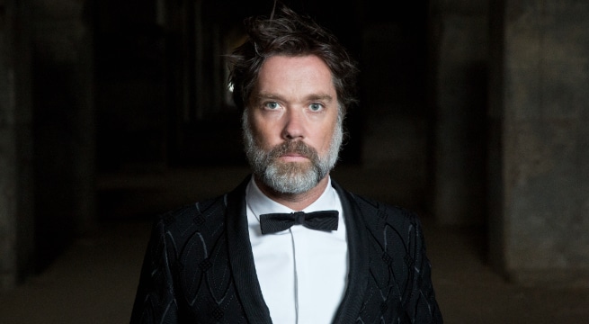 Rufus Wainwright Releases “Trouble in Paradise”
