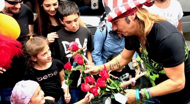 Bret Michaels, Music Icon, To Receive Humanitarian Of The Year Award