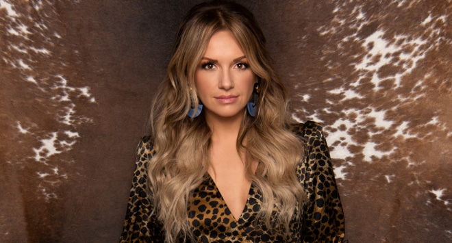 Carly Pearce Premieres Heartfelt Tribute, “It Won’t Always Be Like This”