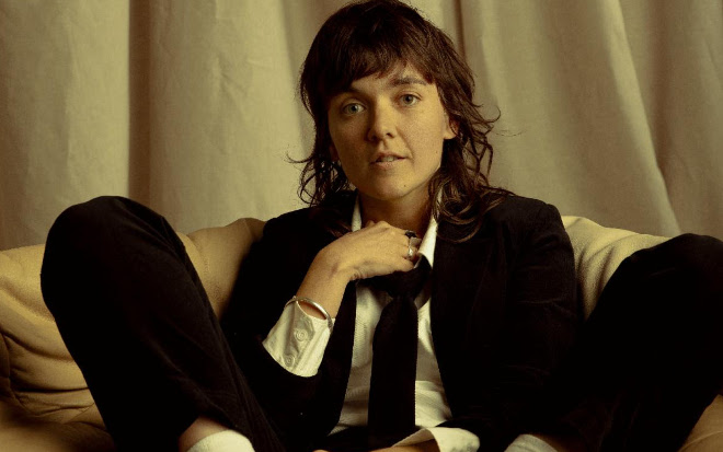 Courtney Barnett Releases MTV Unplugged Live, “Play It On Repeat”
