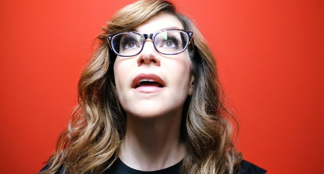 Lisa Loeb Lets “Skeleton” Out of Upcoming New Album