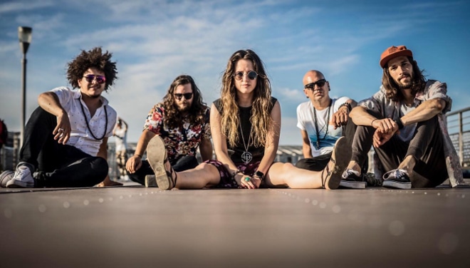 Sweet Lizzy Project Brings Flare, Substance to First Album, ‘Technicolor’