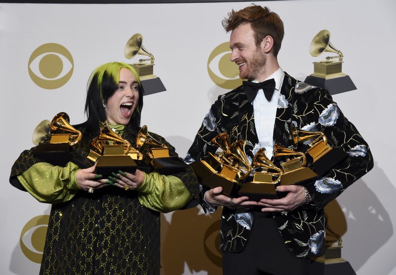 Eilish, Finneas Dedicate GRAMMY To “All Kids Who Make Music in Your Bedroom”