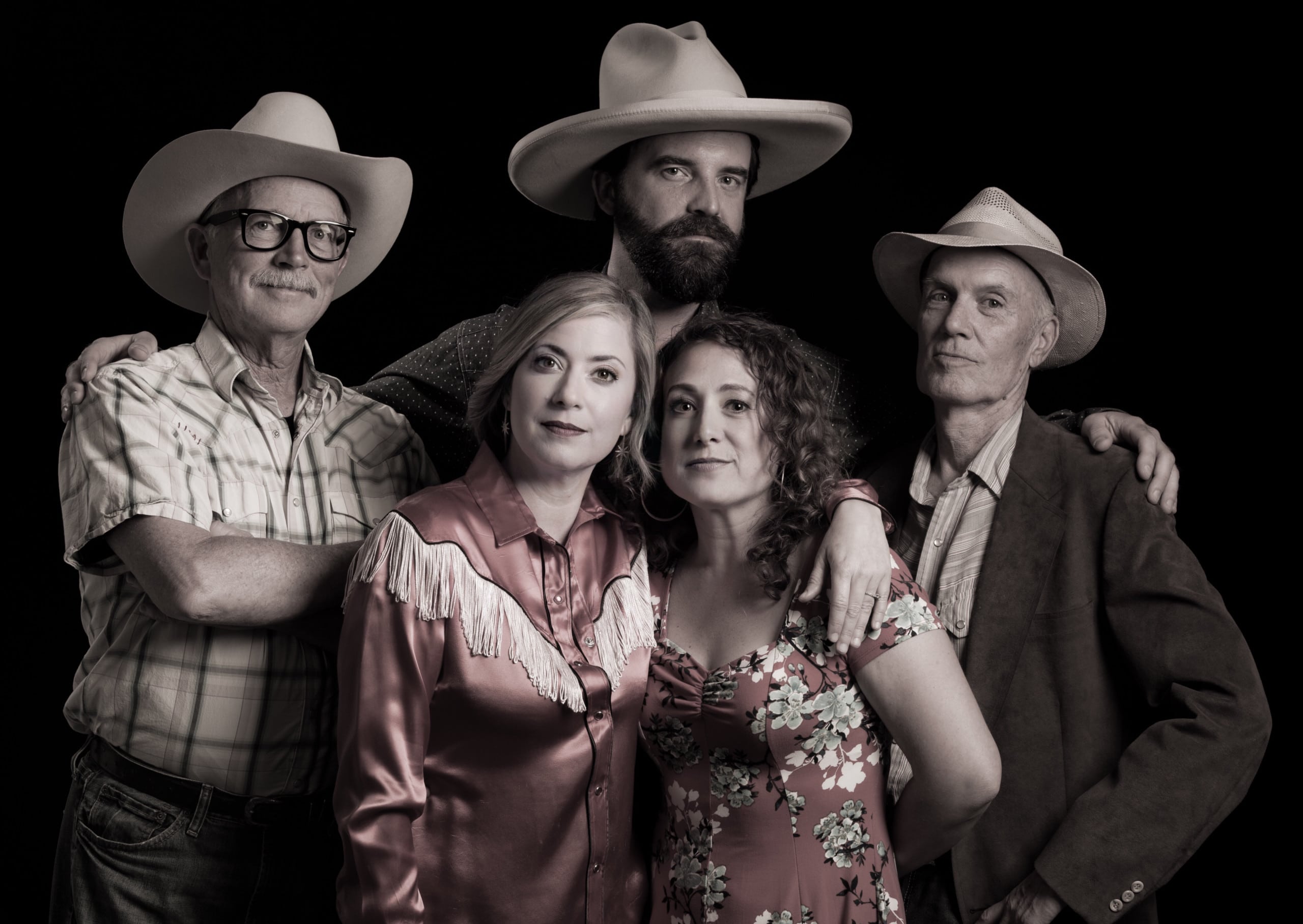 Daily Discovery: The Carolyn Sills Combo’s ‘Return To El Paso’: A Stellar Prequel To The Marty Robbins Classic Tale of Heartbreak