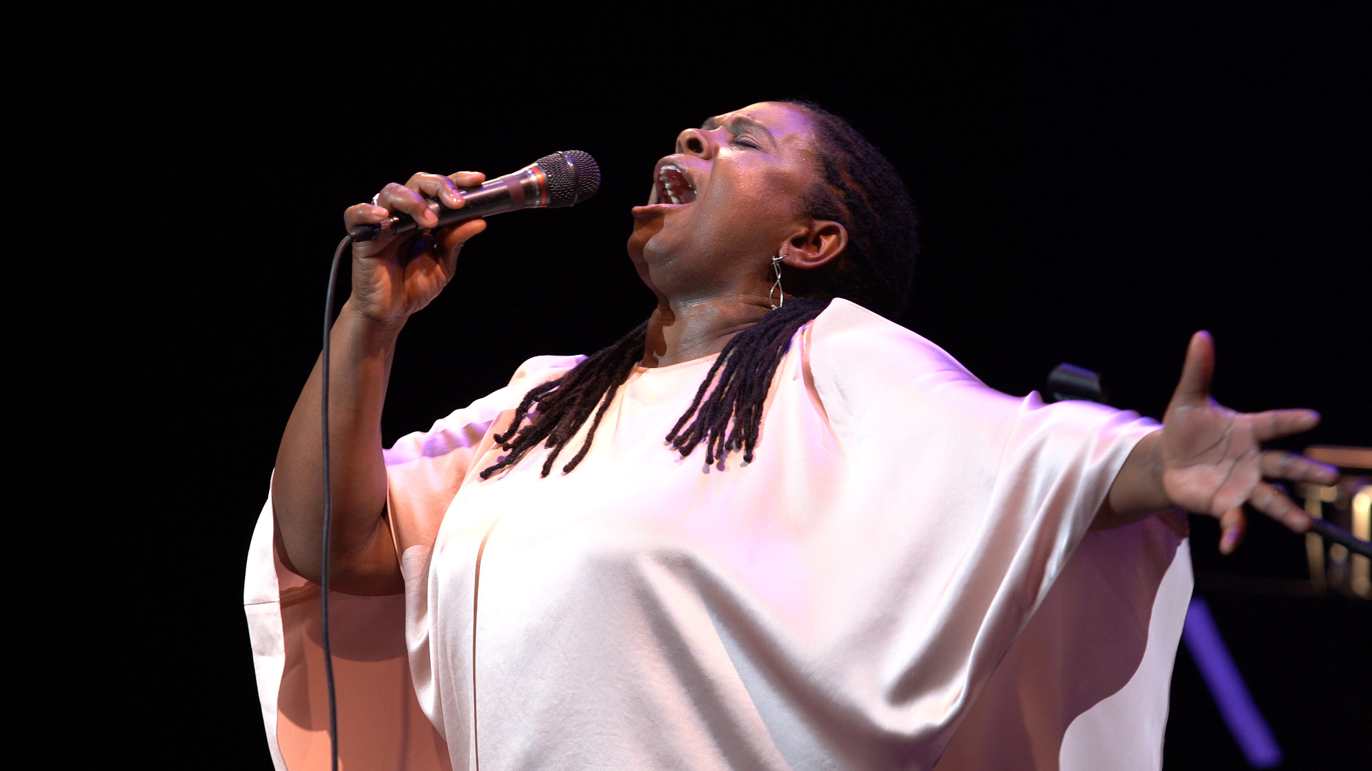 Ruthie Foster Performance of “Joy Comes Back” Is A Healing Track From Upcoming Record