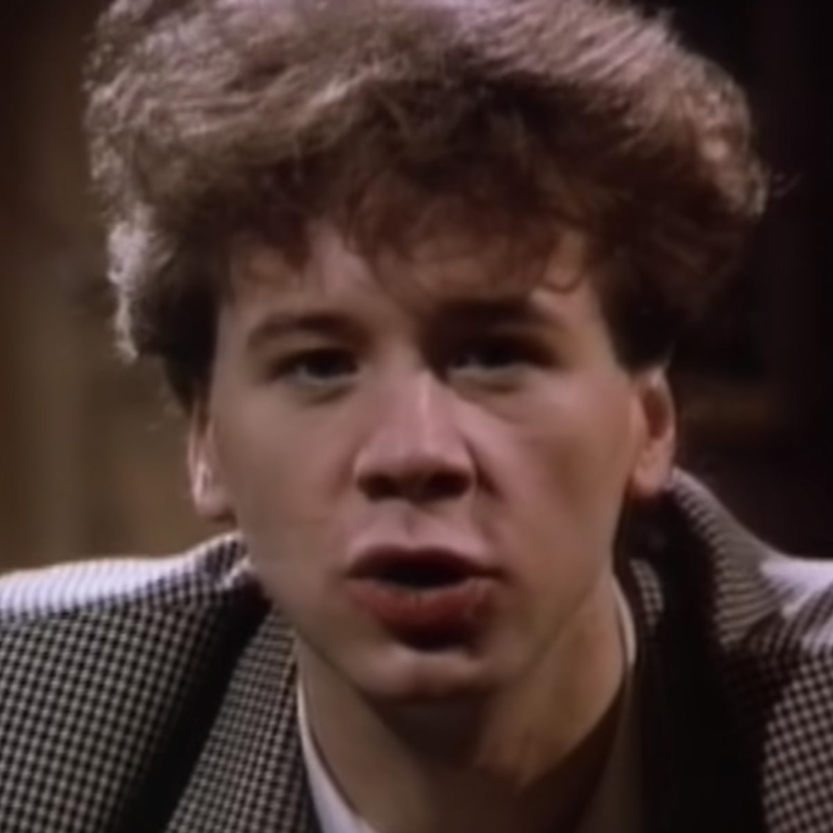 Behind The Song Simple Minds Don t You Forget About Me Behind the song simple minds don t you forget about me