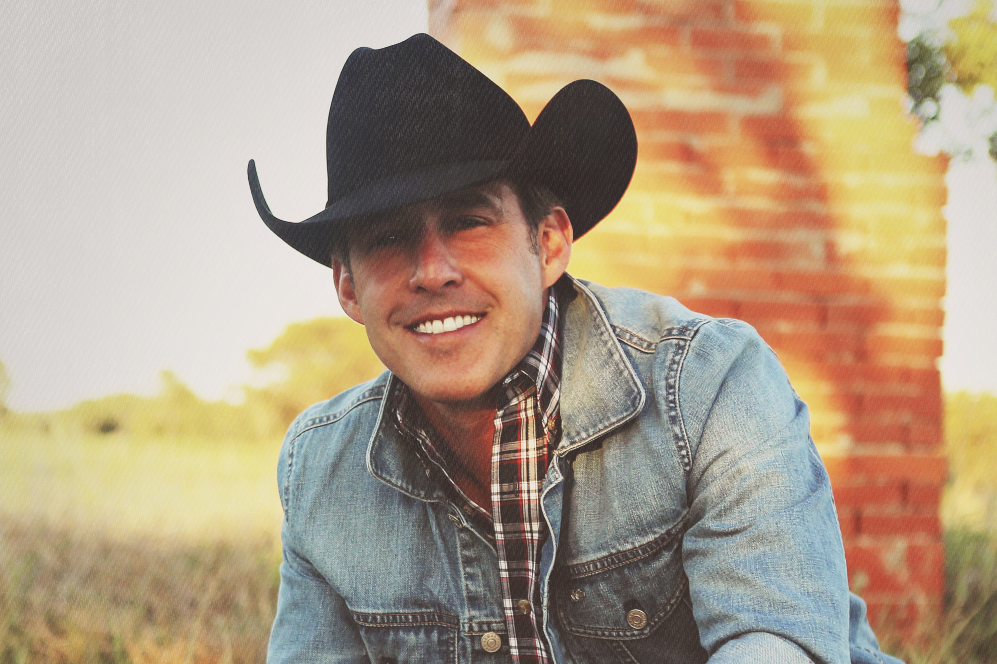 Aaron Watson Proves Love Songs and Good Times Still Exist in New Single “Whisper My Name”