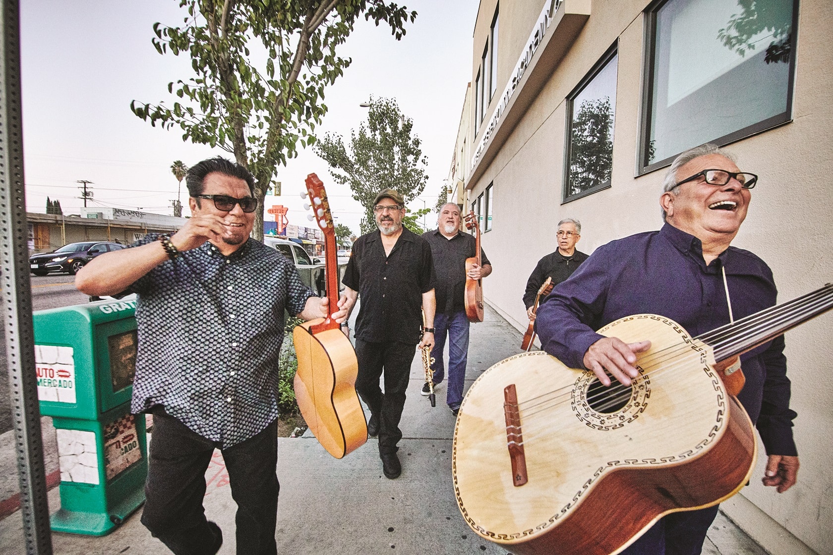 Los Lobos to Live-Stream a Performance with Hardly Strictly Bluegrass