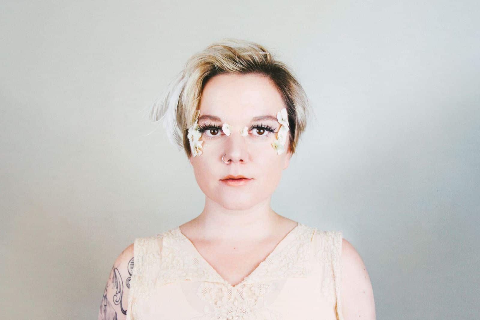 Lydia Loveless Calls Out a Clichés with Papier-Mâché in “Love is Not Enough”