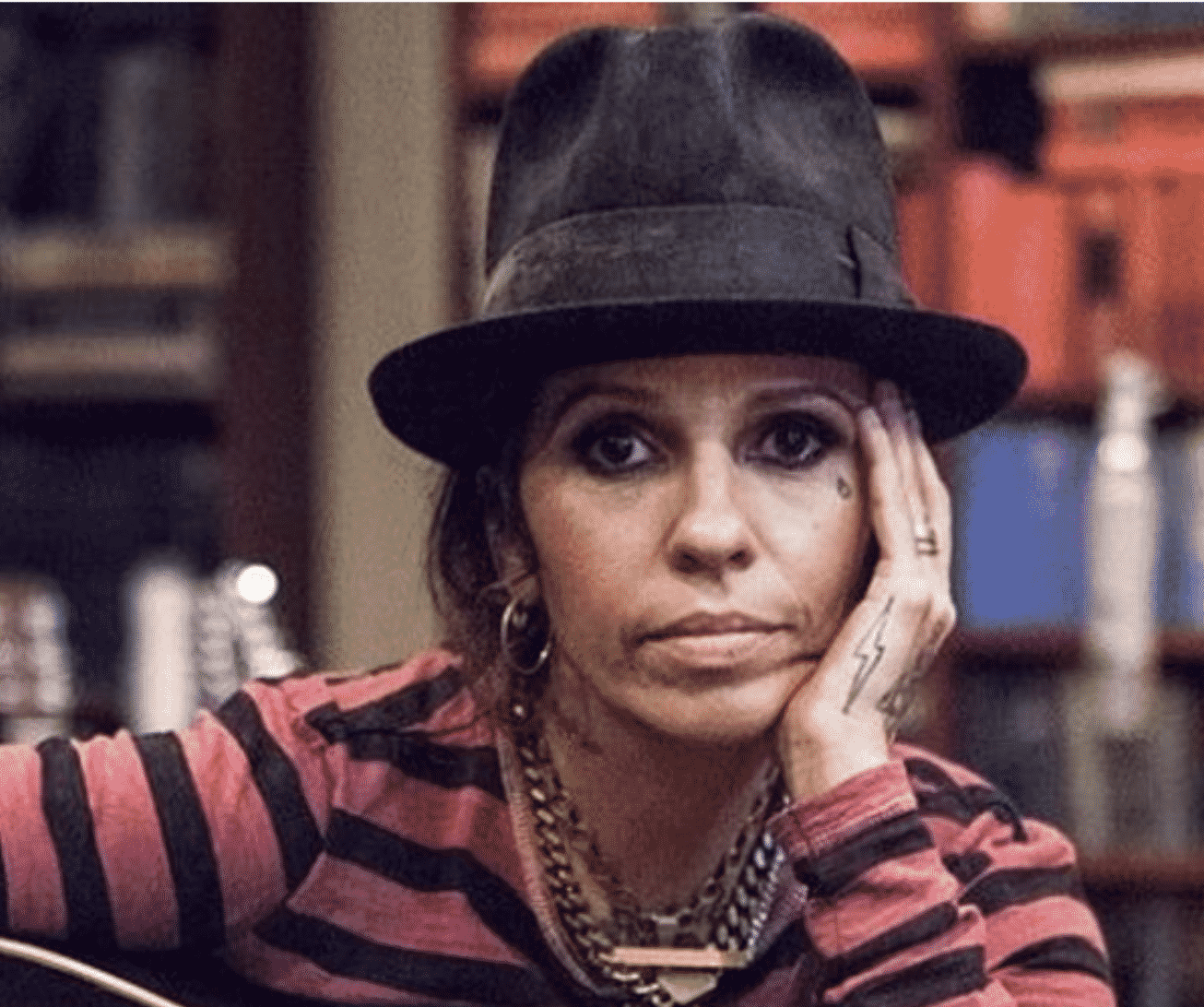 Linda Perry Linda Perry