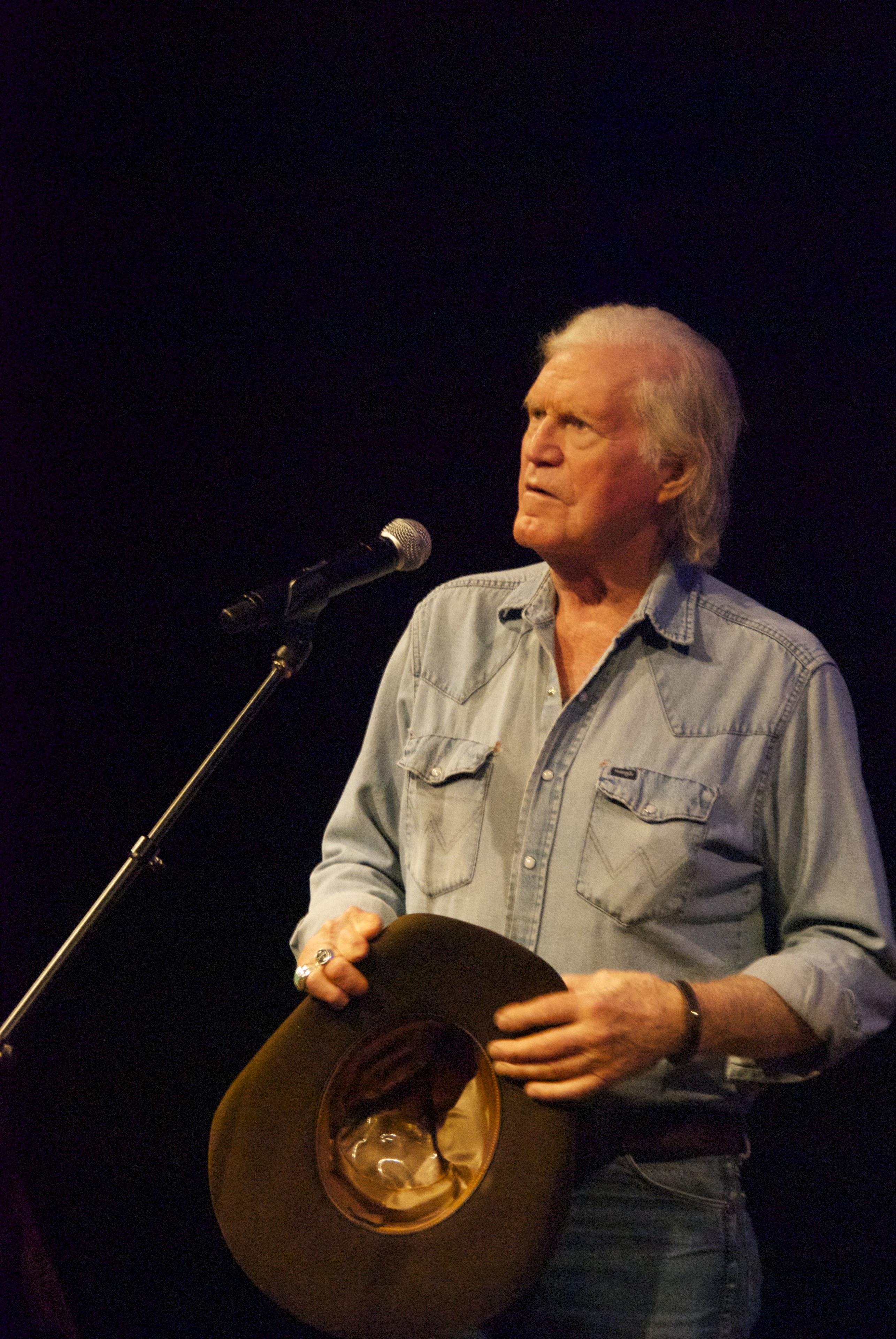 Outlaw country legend and honky-tonk hero Billy Joe Shaver dies at 81