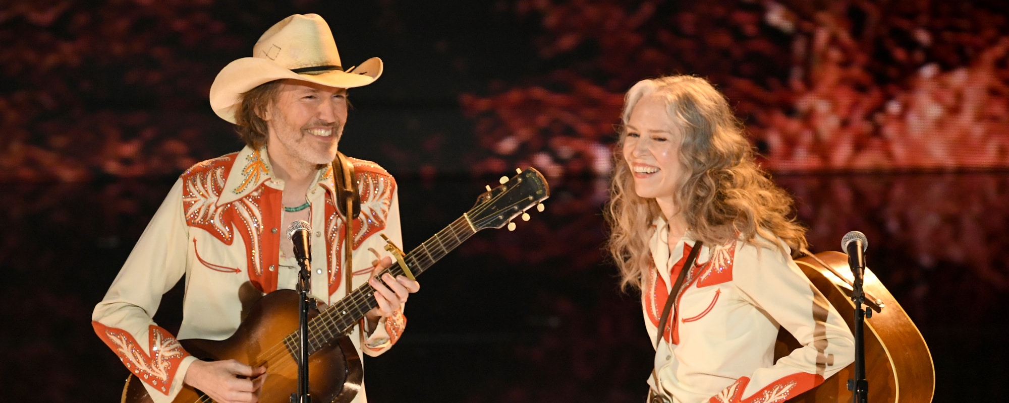 Gillian Welch Reflects on Turbulent But Triumphant 2020
