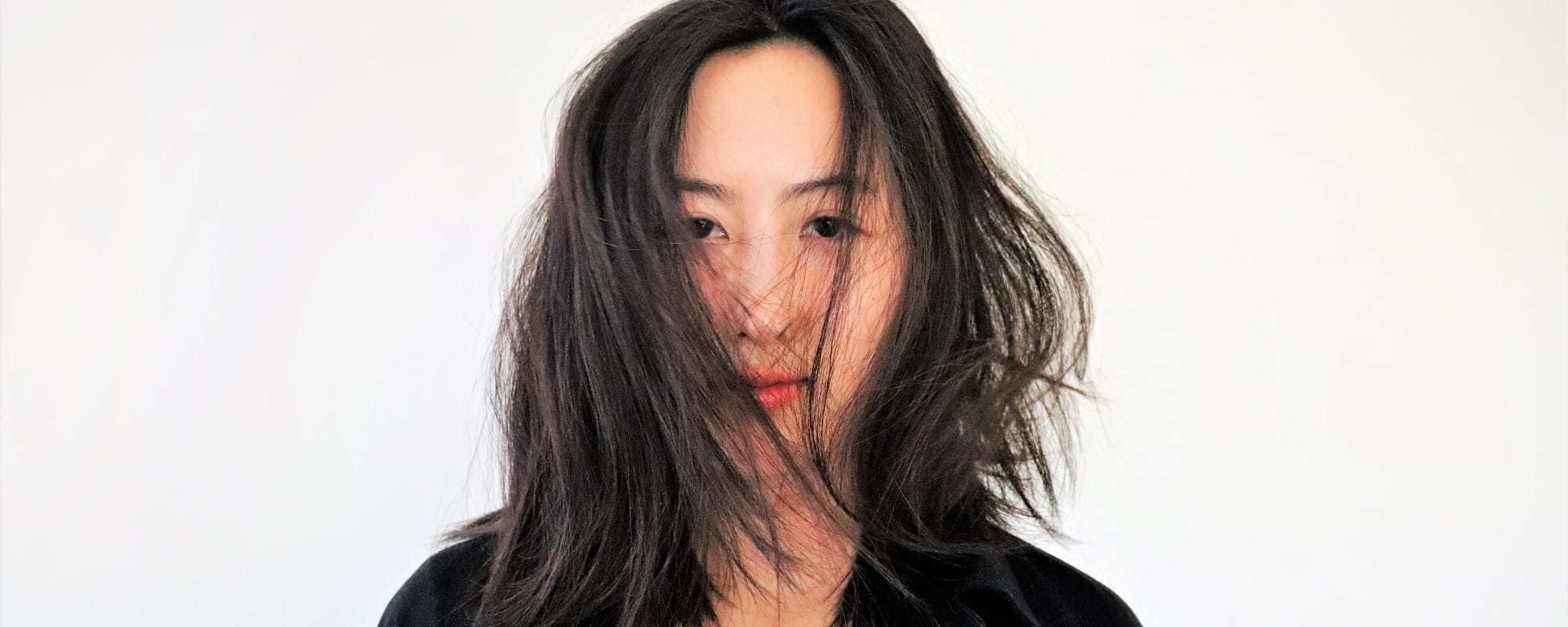 Su Lae Su Lee Perseveres With Celestial New Song, “Wide Awake”