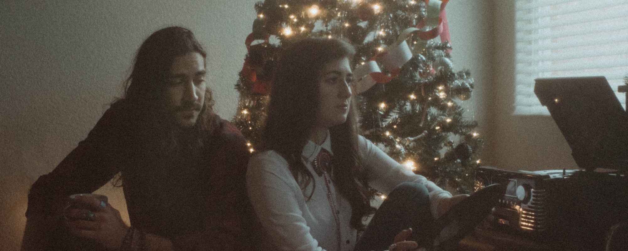 The Voice’s Van Andrew and Tori Miller Collaborate on Haunting Carol “A Merry Little Christmas”