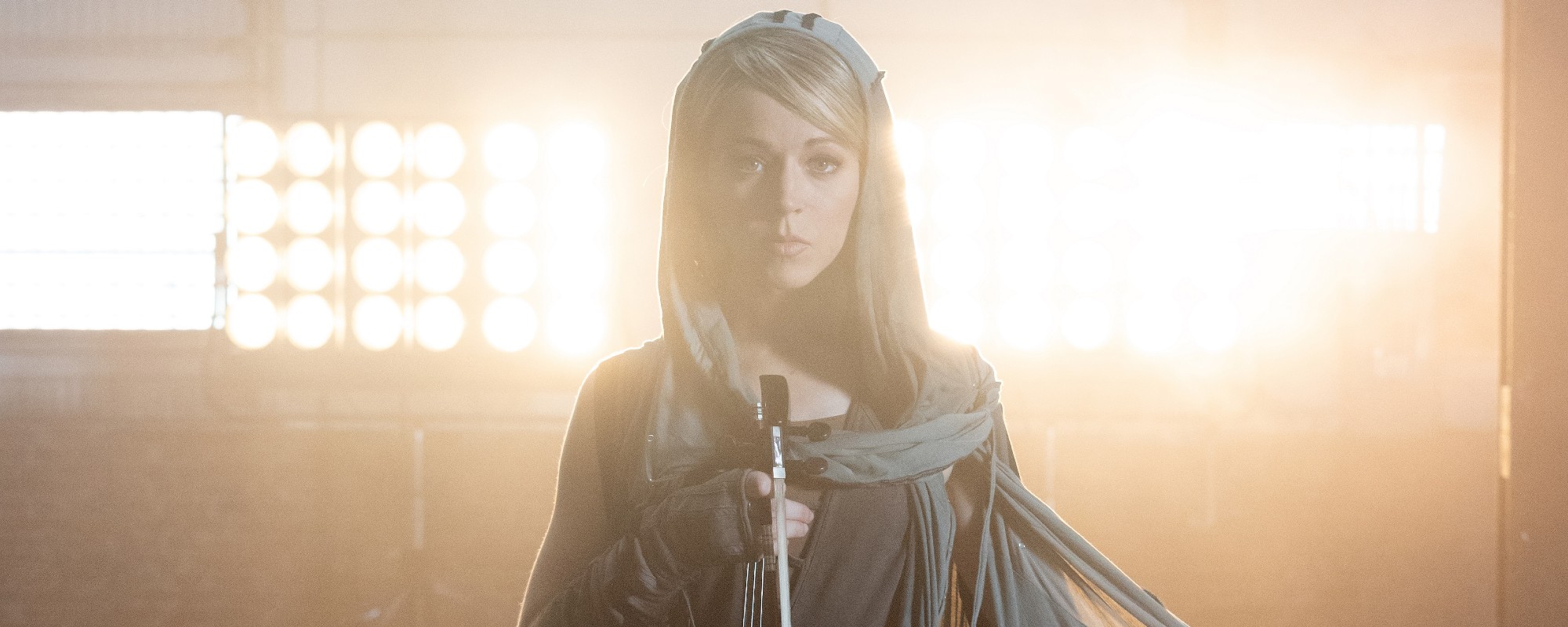 Lindsey Stirling Honors Late Father & Best Friend With “Lose You Now”
