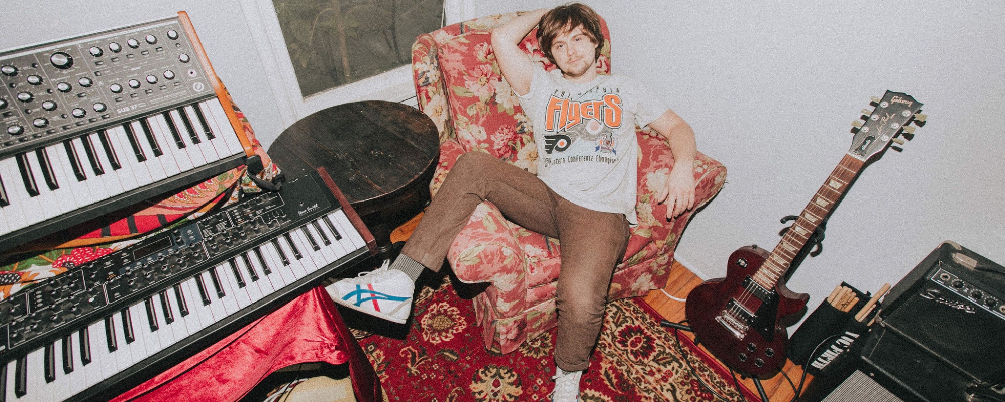 Ellington Forges His Own Path With Dirty Pop/Rock Debut EP