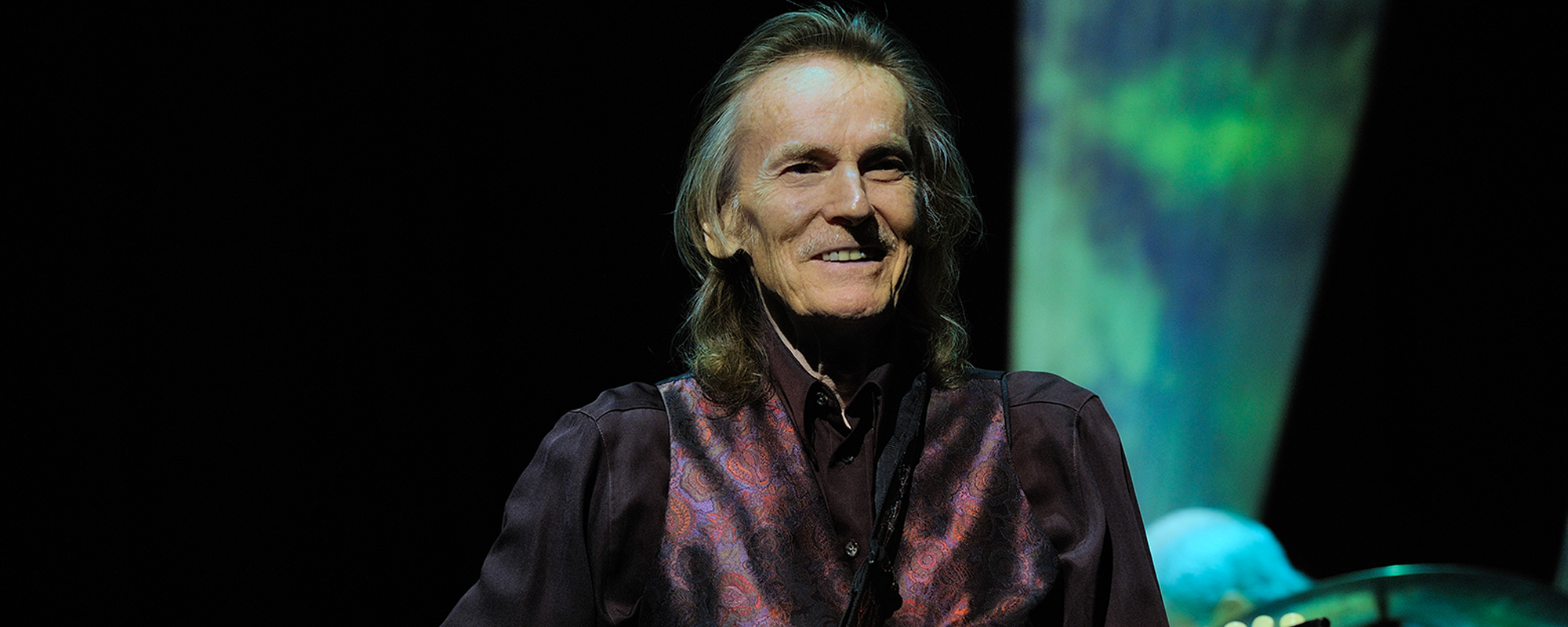 Gordon Lightfoot Shows No Signs of Slowing Down at 82—“I Was Into It For The Longevity”