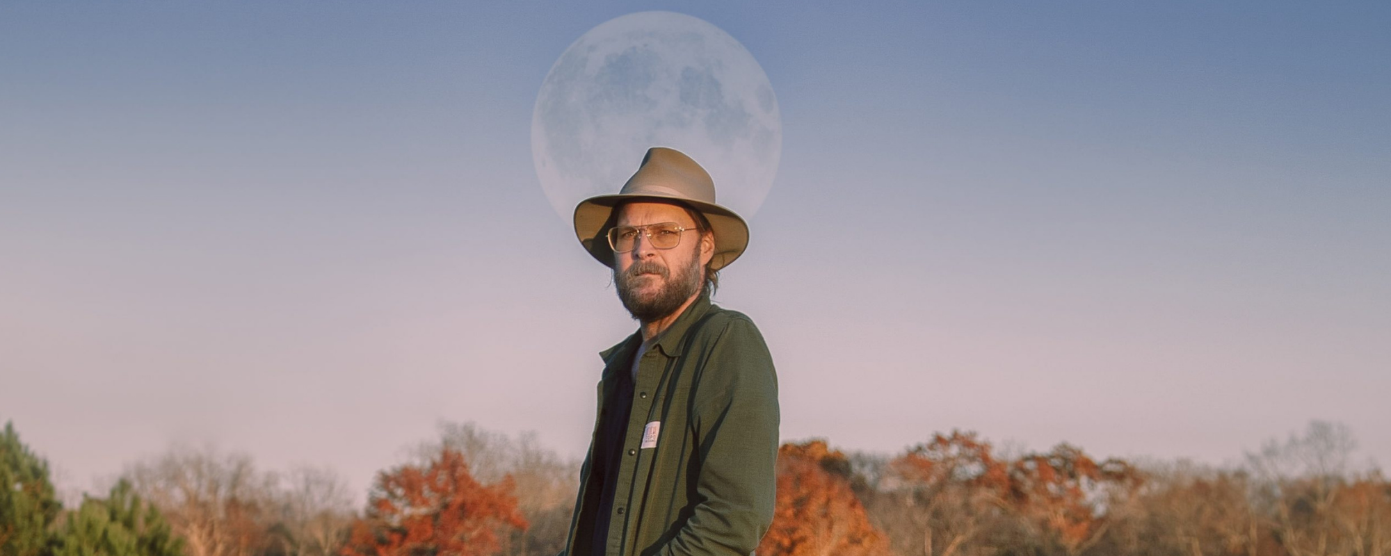 Hiss Golden Messenger Reckons with Tension Between Selflessness and Selfishness on “Hardlytown” from Forthcoming LP ‘Quietly Blowing It’
