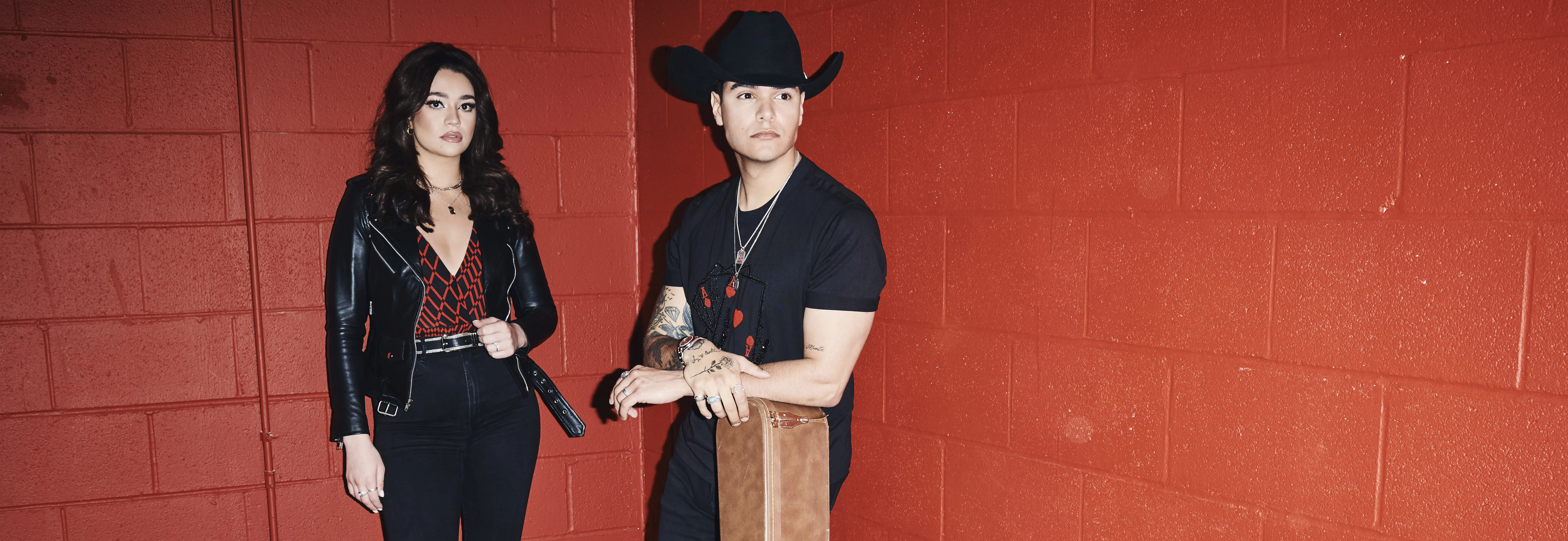 Daily Discovery: Country-Latin Duo Kat & Alex Chase Their Dreams On New Single, “Heartbreak Tour”
