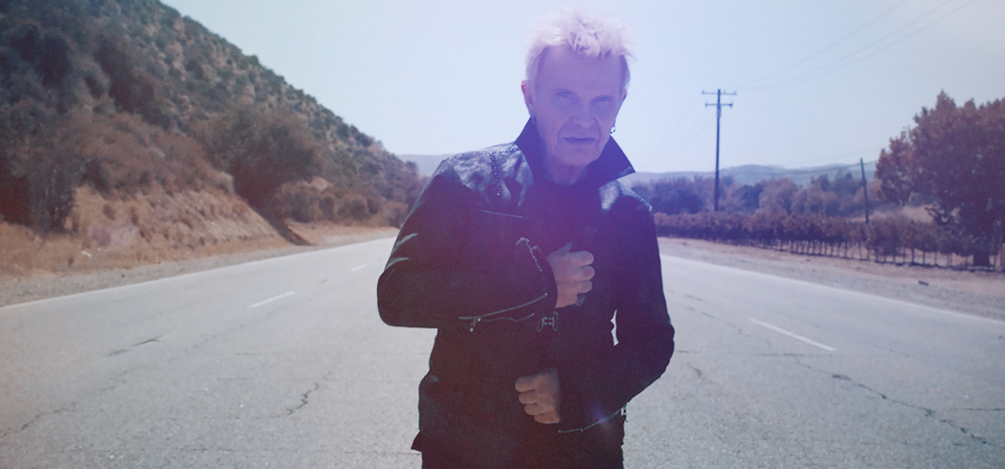 Billy Idol Returns with Upcoming EP ‘The Roadside,’ Shares “Bitter Taste”