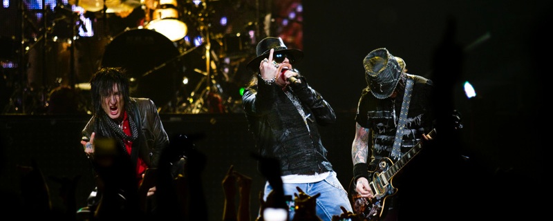 Guns N’ Roses Unveil New Version Of Rare, Unreleased Song At Fenway Park