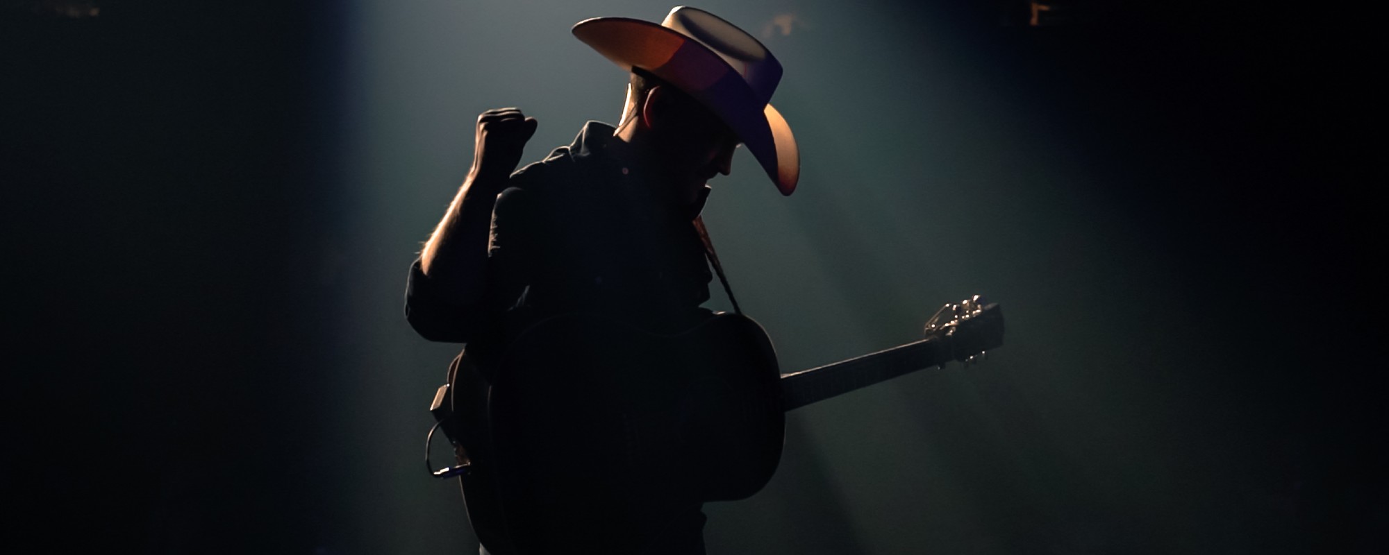 Justin Moore – press photo Photo by Cody Villalobos