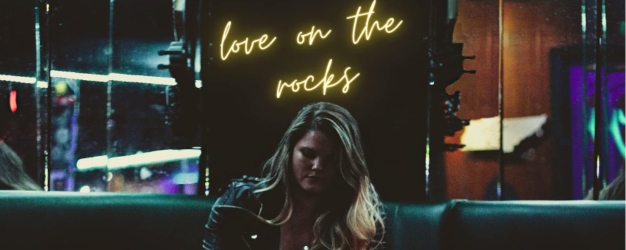 Review: Roots Singer Lauren Anderson Belts Out Blues Rock with a  Potent Presence and  Powerhouse Voice